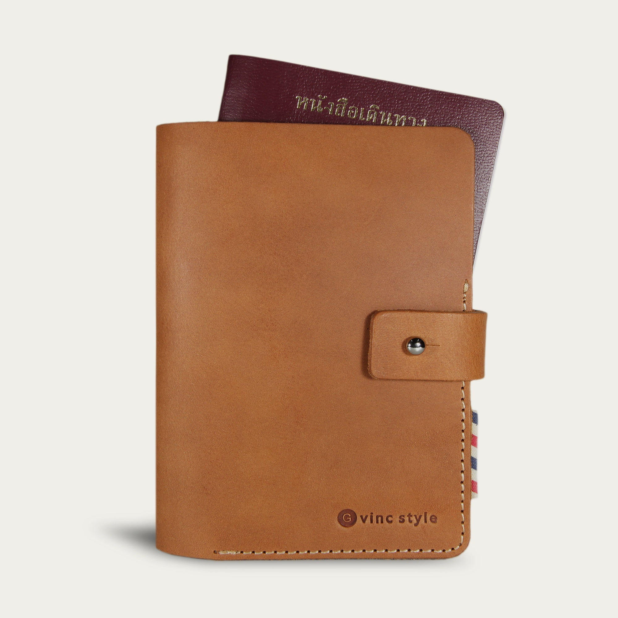 กระเป๋าใส่หนังสือเดินทาง หนังแท้ สลักชื่อได้ รุ่น Leather Traveller Book Cover