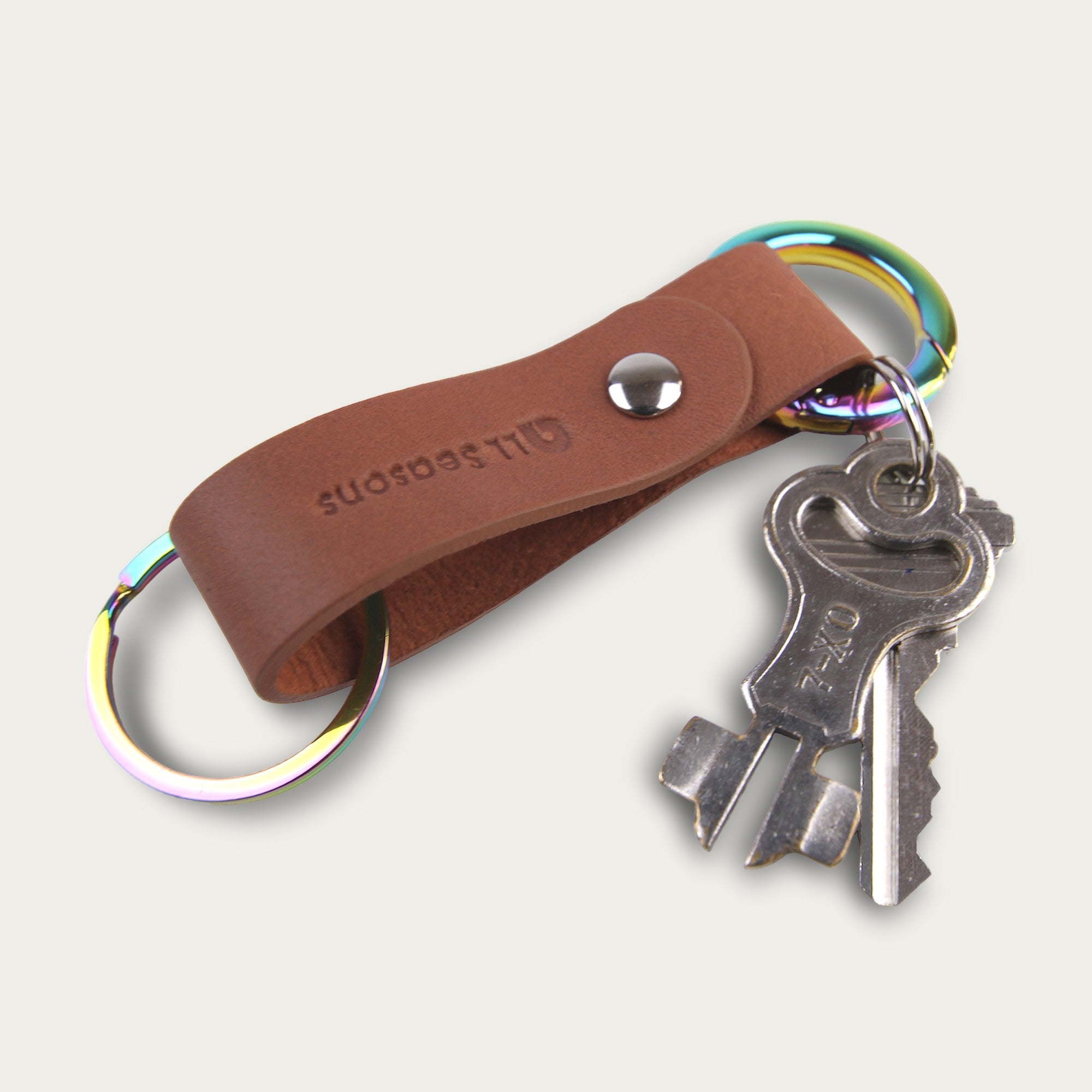 พวงกุญแจหนังแท้ ห่วงกลม 2 ห่วง สีรุ้ง [หนังมีลาย] Rainbow Hang Keychain (V.2)