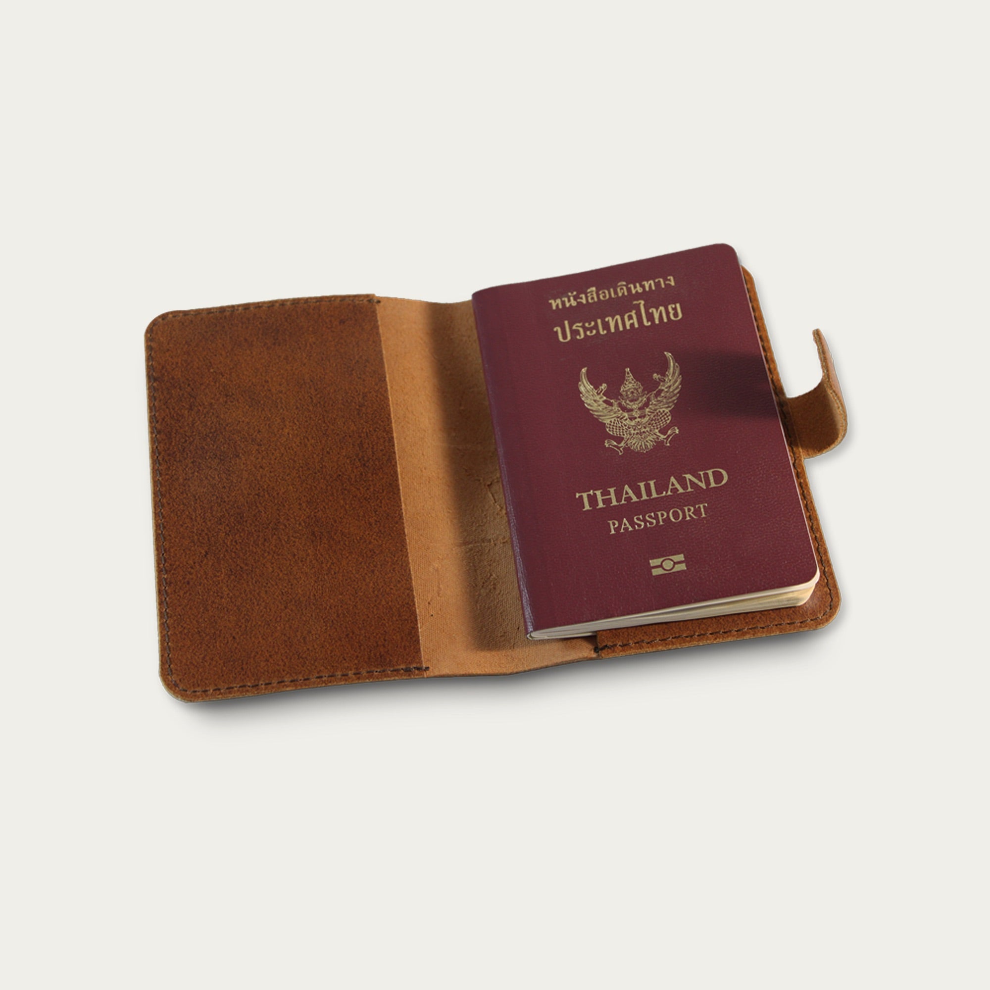 Zuppa Passport Holder | 2 Colors
